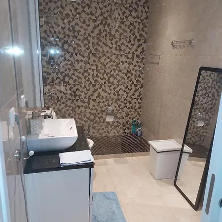 Quarto em Acomodações Particulares Cantinho Da Lena