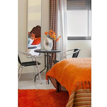 Quarto em Acomodações Particulares Cantinho Da Lena Sacavém